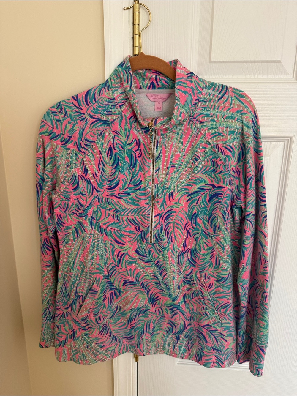 💕💕Lilly Pulitzer Pink and Teal Palm Tree Half-Zip Skipper.